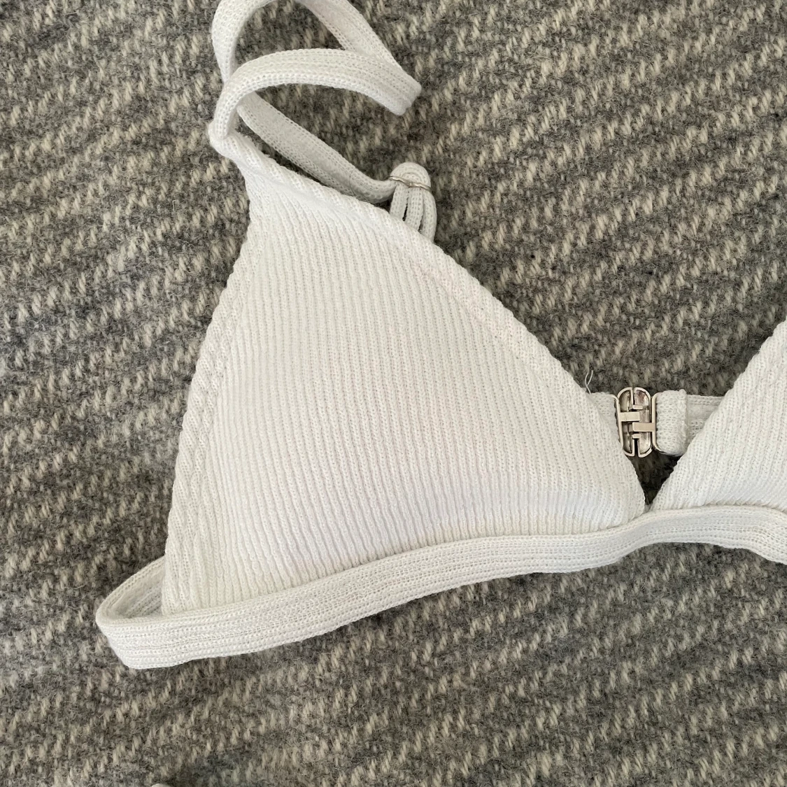 Vit bikini  - 90