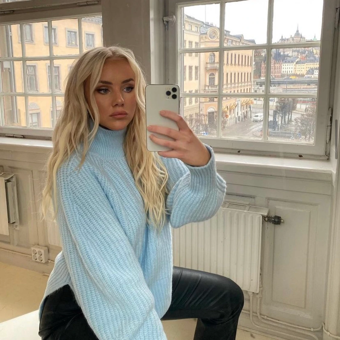 LxA stickad tröja  - 90