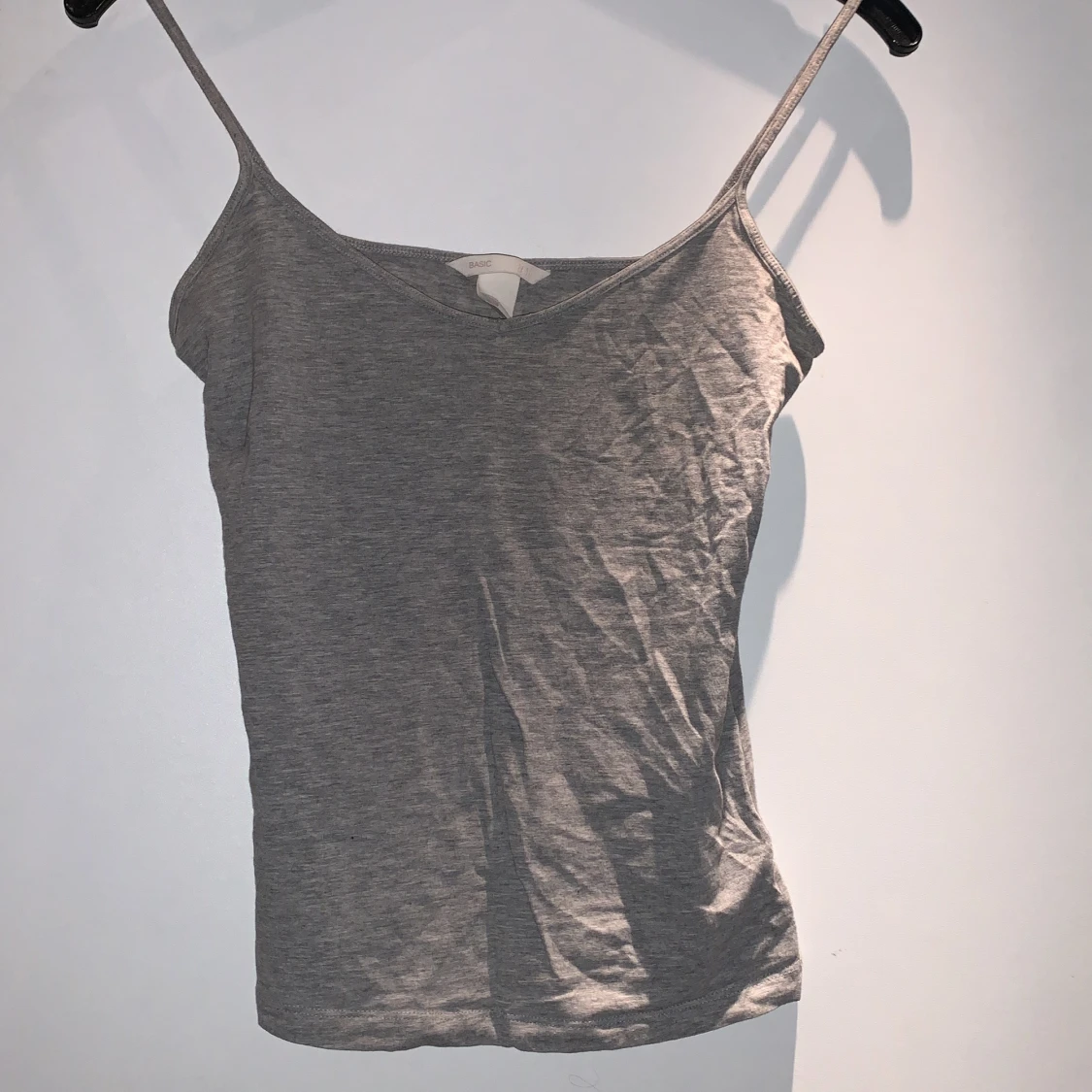 Jättefint grått linne i strl xs😍