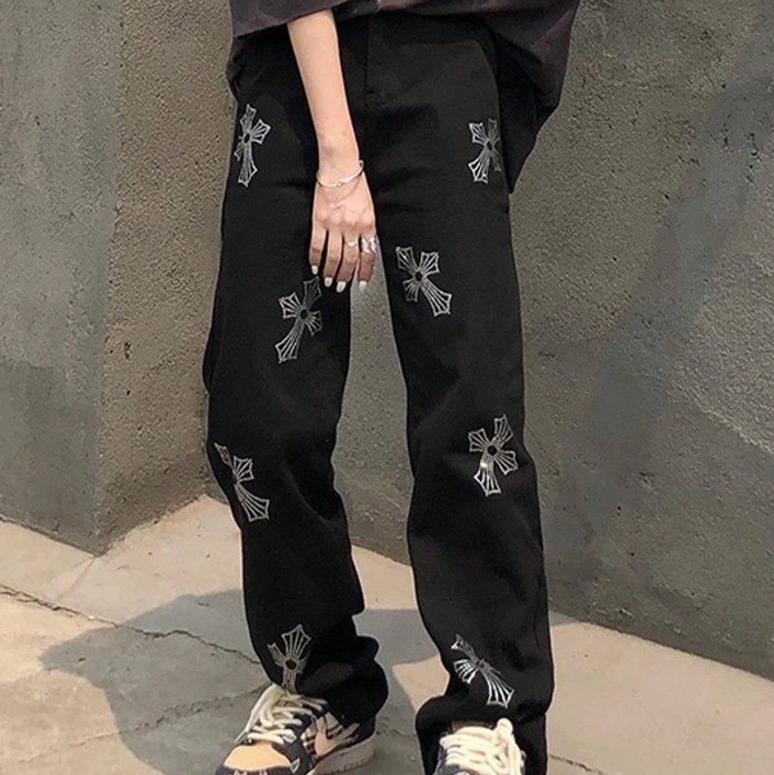 Cross rhinestone boyfriend jeans 