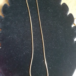 Superfint halsband  - Superfint halsband guldplätrtad.  Ca 50cm . 100kr /st . 