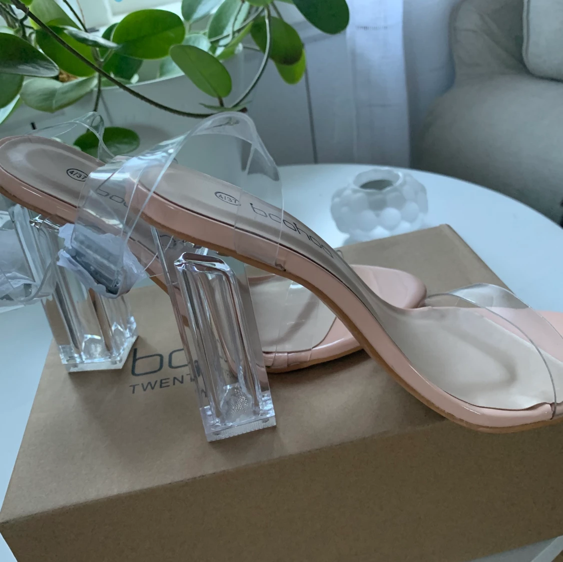 Klackskor, helt oanvända - 91