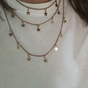 Halsband - Ett snyggt halsband. Kommer inte ihåg vart jag köpt. Frakt tillkommer💗