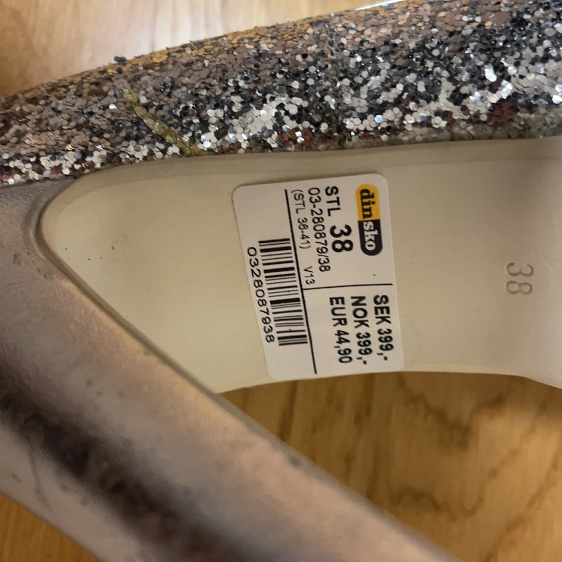 Silvriga klackskor  - 91