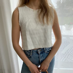 SÅÅ FIN TOPP FRÅN ZARA🌈🦋🤩💗🌻🍍 - SÅÅ FIN TOPP FRÅN ZARA🌈🦋🤩💗🌻🍍