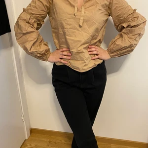 Tröja - Aldrig använd från Nakd