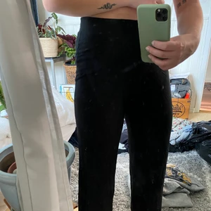 Lösa byxor - Lösa fina byxor! Säljer endast då jag har många likadana