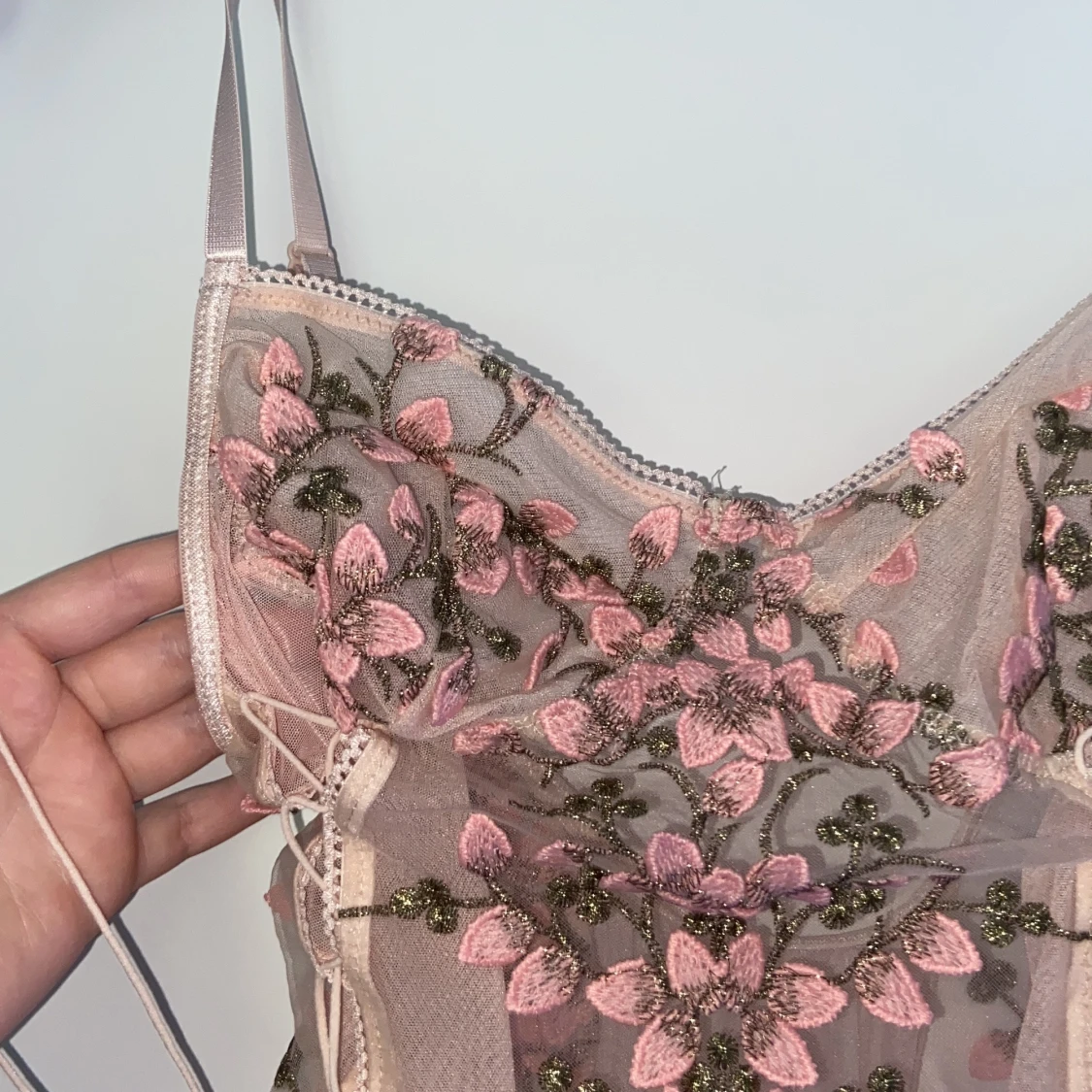 Korsettliknande underkläder  - 91