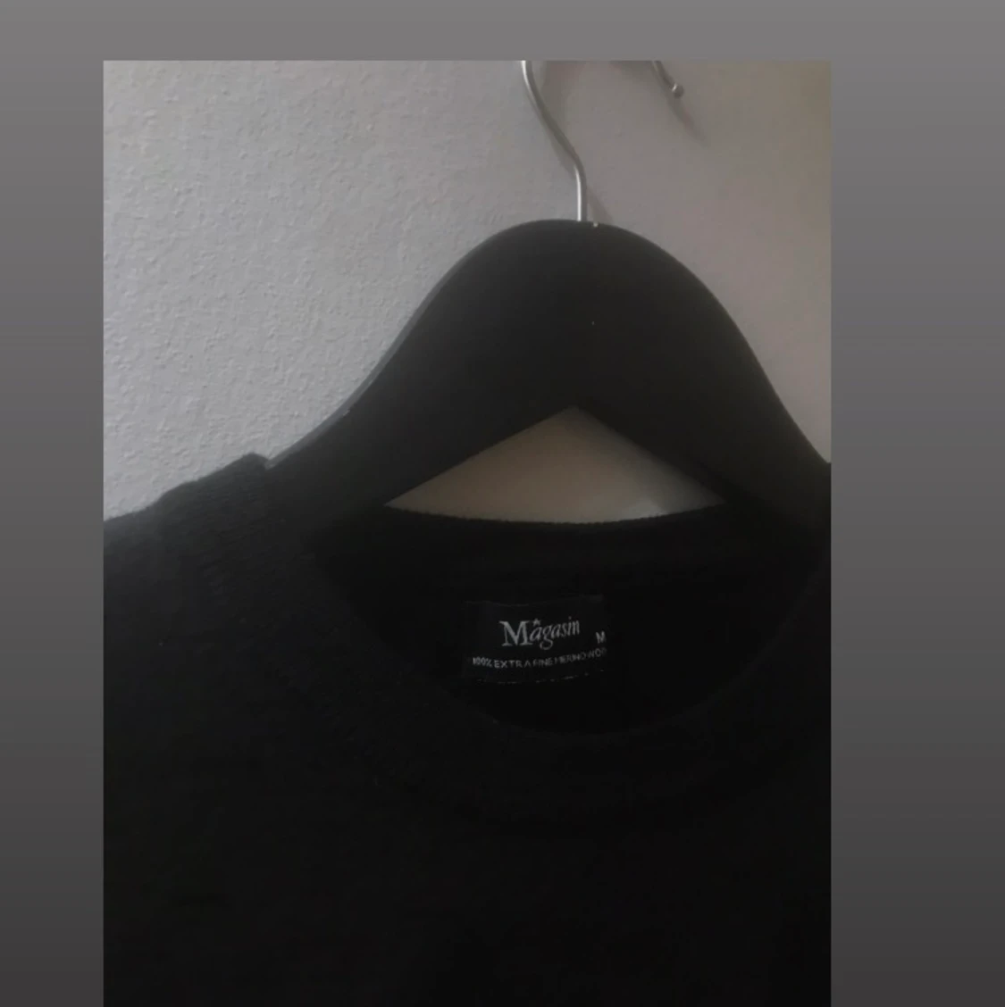 Svart ulltröja - 90