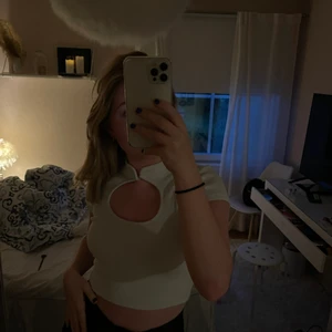 Topp - As cool topp som inte andvänds, pris + frakt (andra är lånad bild)💕💕