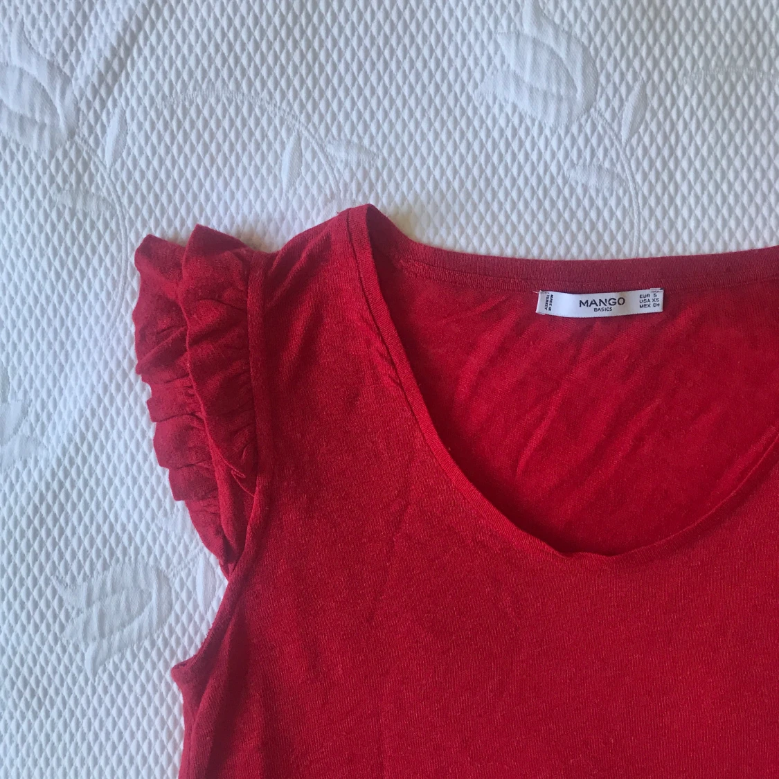 Röd topp från Mango