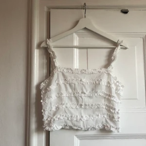 Linne  - Linne i storlek M, men passar som en L 