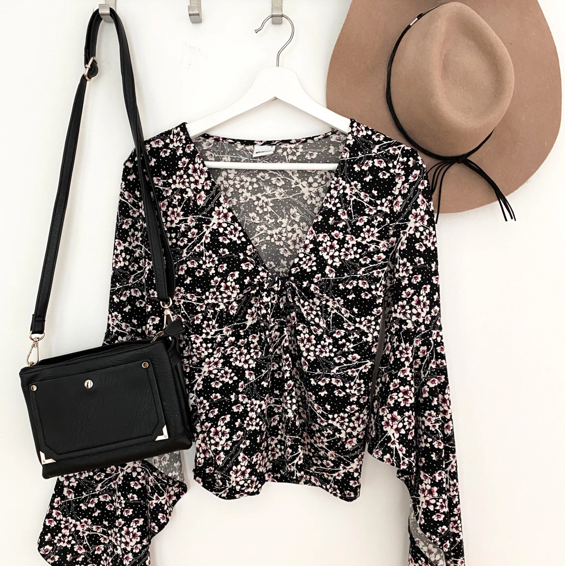 Flower top black longsleeve - 90