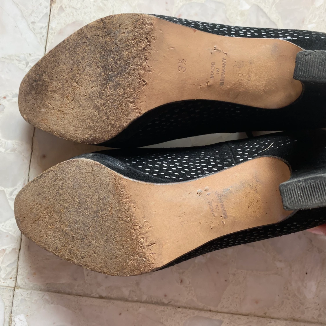 Peter Kaiser. Size 31/2 - 91