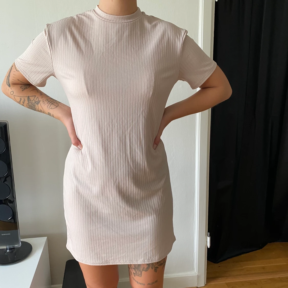 Ribbad klänning Strl 38