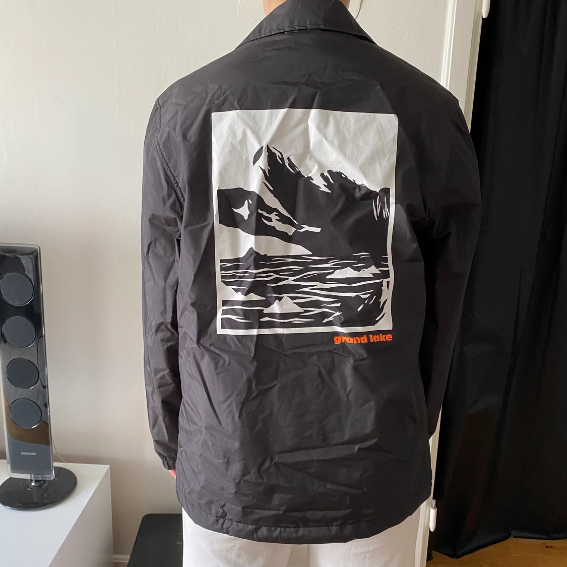 Vindjacka med tryck strl S - 90