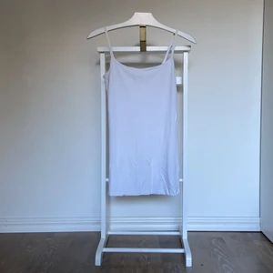 Linne, XS - Ett linne med spagetti band, bra skick