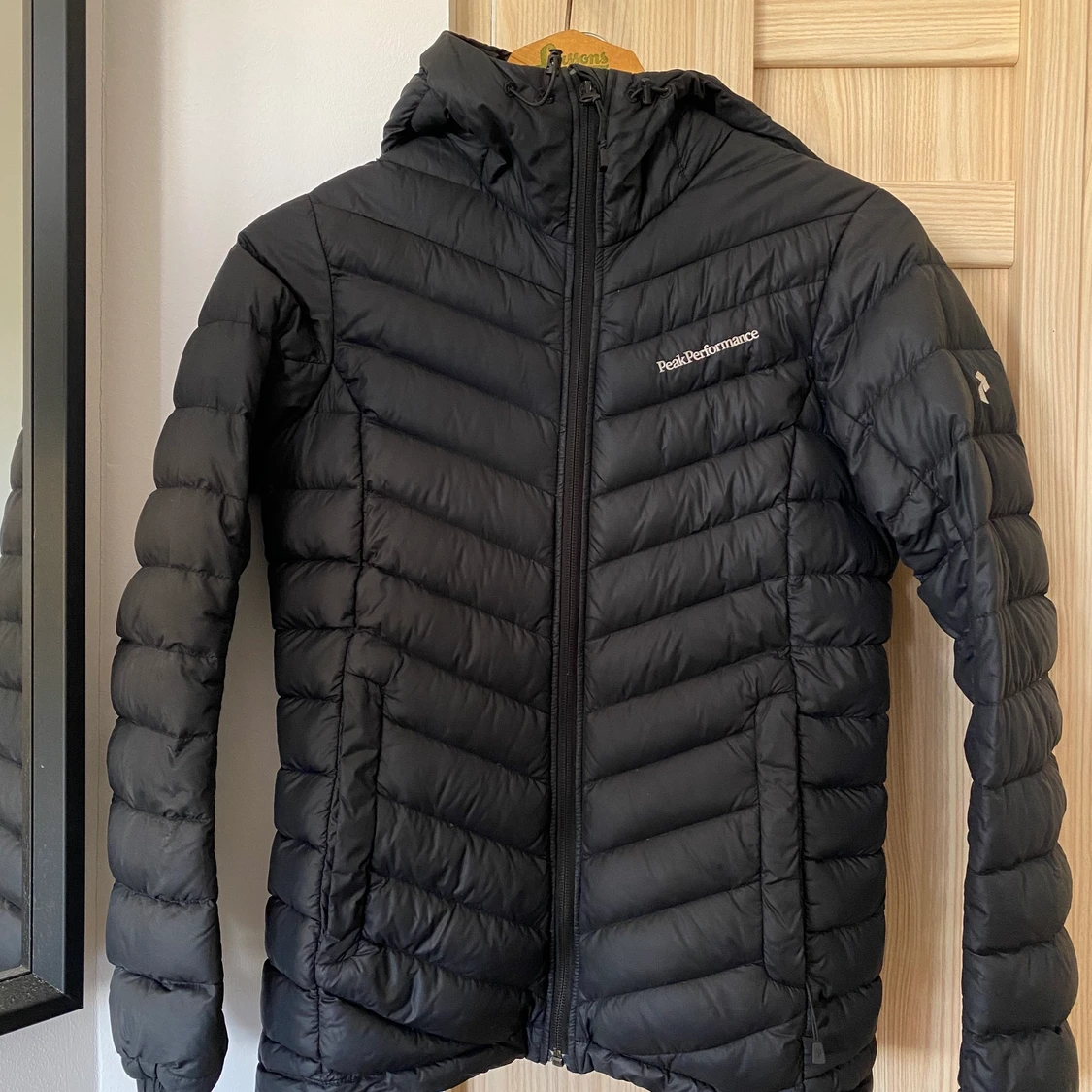 Svart Peak Performance Jacka Strl XS - 91