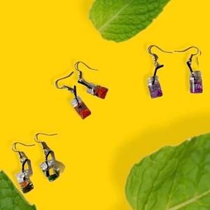 Handgjorda örhängen  - 45kr + fri frakt (styck) 🇸🇪