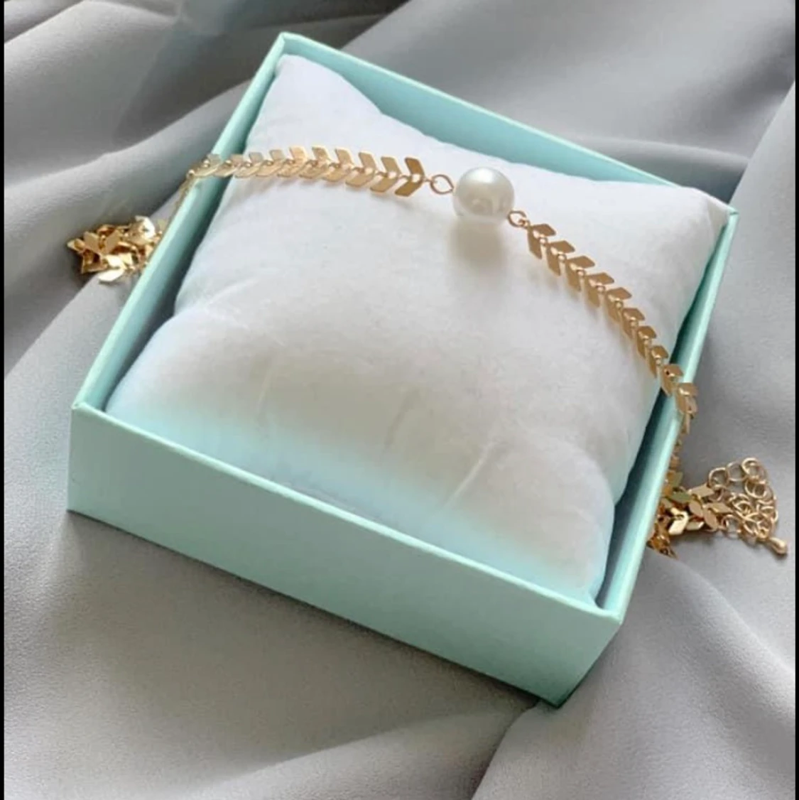 Guldpläterad armband 