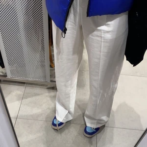 Tygbyxa - As snygga tygbyxor från bershka! Säljer då dom är för små:(