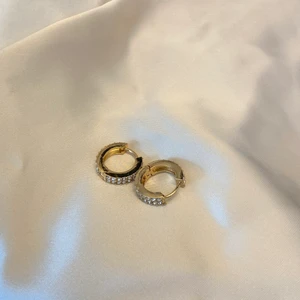 Örhängen oanvända - Oanvända 