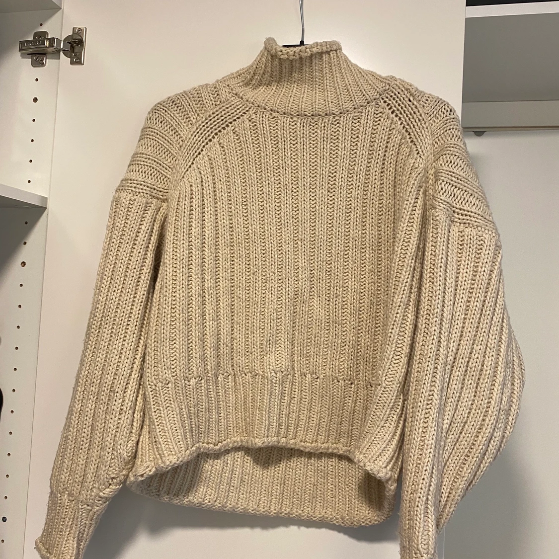 Populär stickad tröja HM - 90