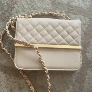 Handväska - Använd typ 2ggr 