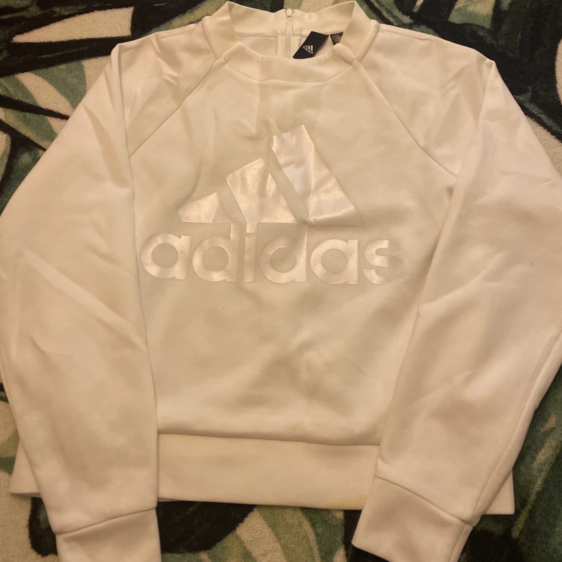 Adidas tröja strl XS - 91