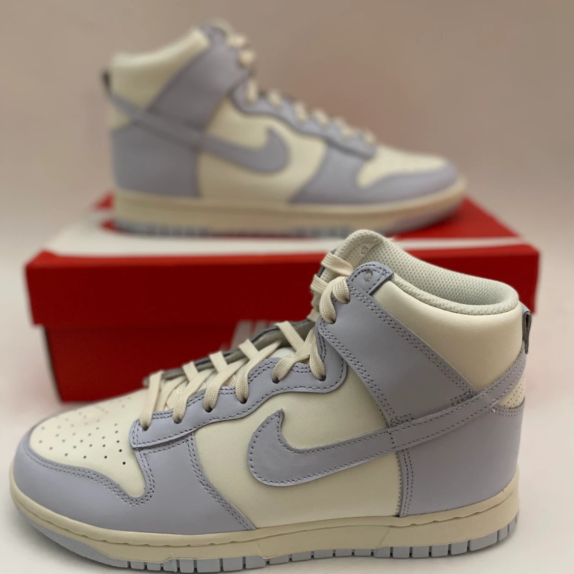 Dunk High Sail Football Grey