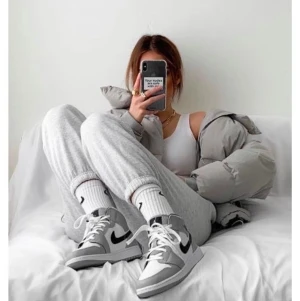 Byte Gina mysbyxor  - Hej! Någon som vill byta dessa snygga ljusgråa mysbyxor från Gina i xs mot ett par i s eller m. Säljer dess också om någon vill köpa