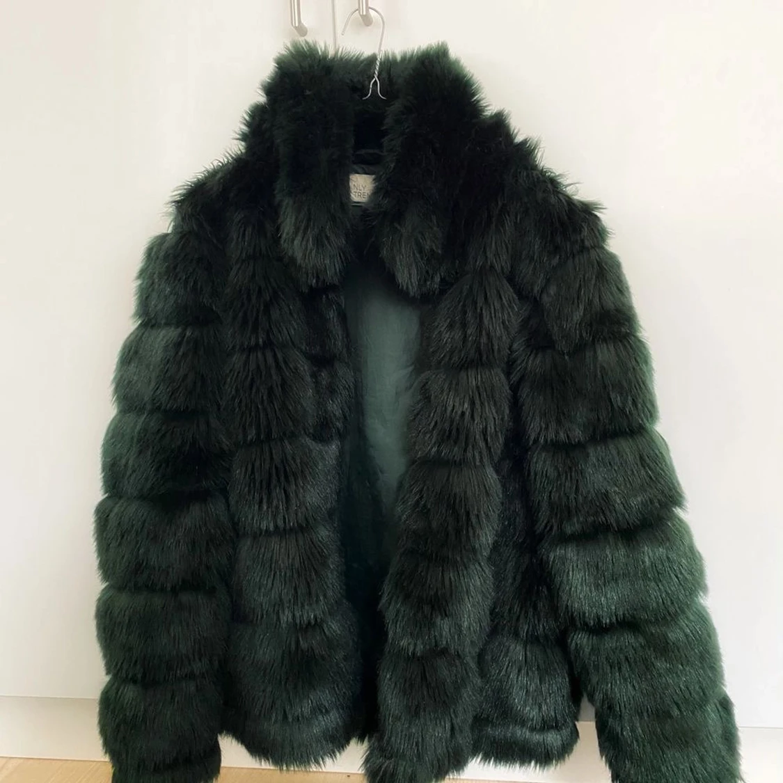 Grön pälsjacka (fake)