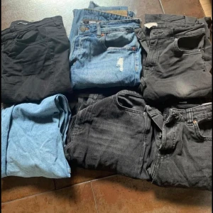 Jeans  - Storlek 38 vissa helt nya alla för 150kr plus frakt 