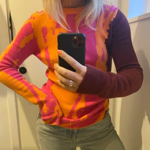 Tröja från weekday - Cool hårystickad tröja från weekday!