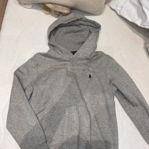 Ralph lauren  - Fint skick. Nästan aldrig använt den. Storlek S