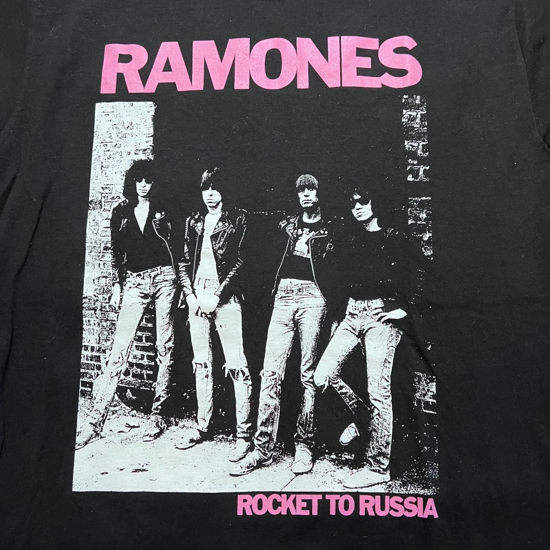 Ramones tshirt Large - 90