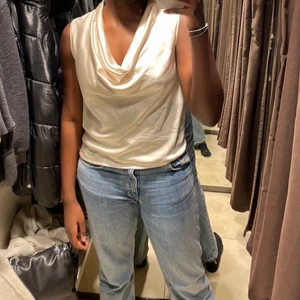 Tröja - Topp från zara, storlek M