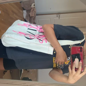 Victoria secret väska  - VS tygväska! Super söt och smidig 