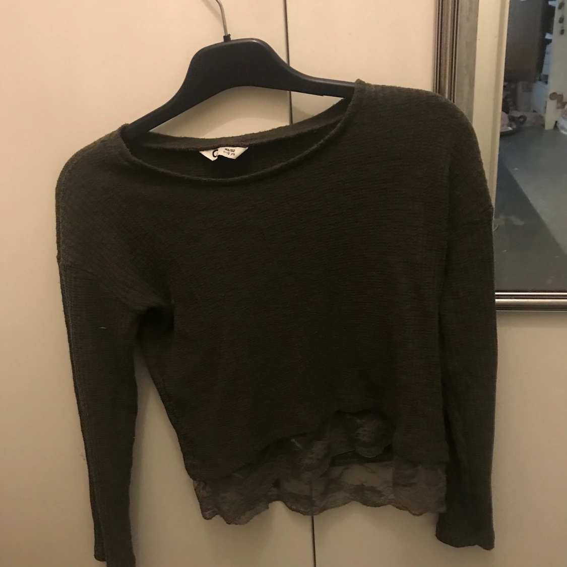 Jätte fin mörk grön tröja. 