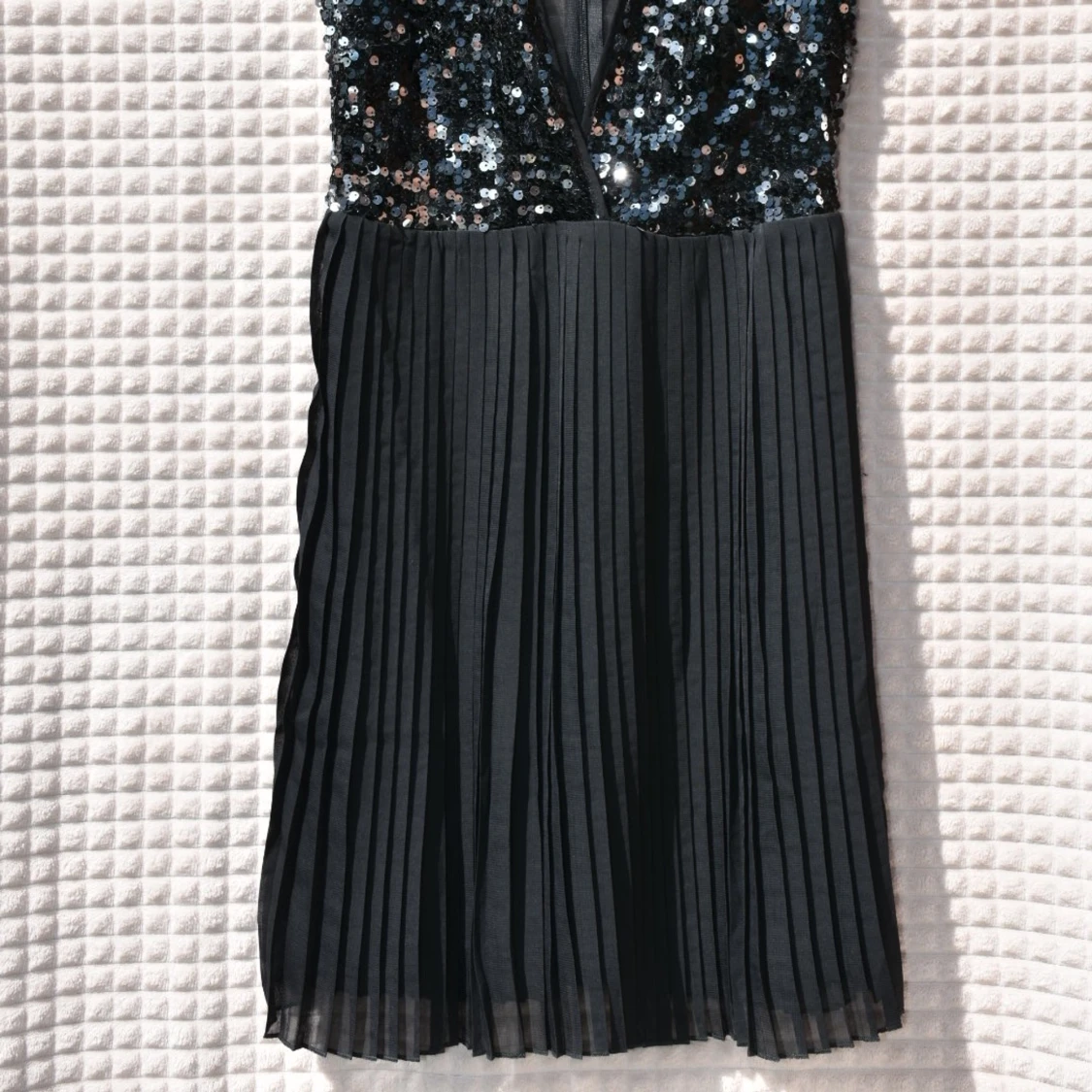 Svart paljettklänning - Oneness, S - 90