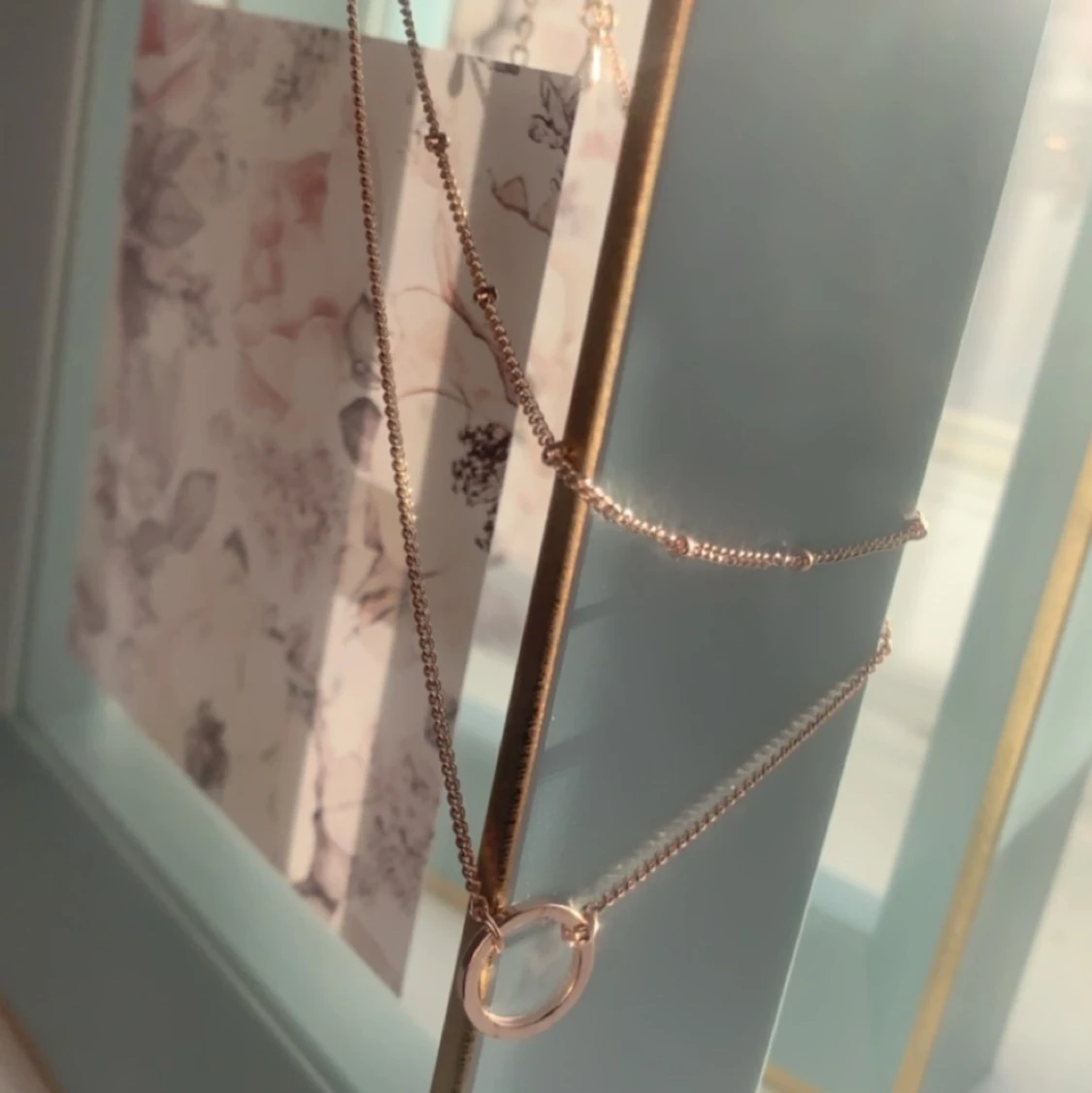 Rose gold choker halsband