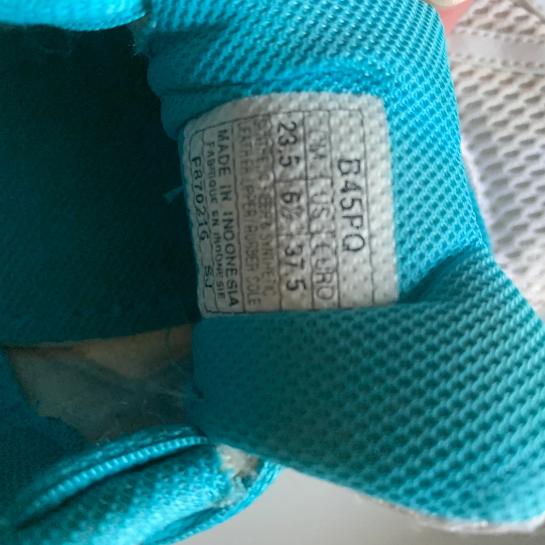 Asics inneskor storlek 37,5 - 90