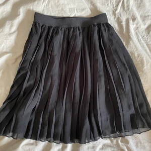 kjol - Så himla fin kjol från nakd, som tyvärr inte längre kommer till användning, storlek S.