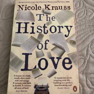 The History of Love av Nicole Krauss. Skriven på engelska.