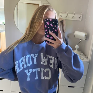 Sweatshirt bikbok - Köpt för ca 300kr från bikbok
