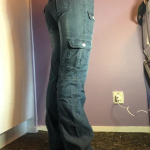 Vintage byxor  - Helt nya oanvända byxor köpte de för 500 kr 