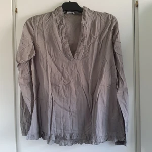 Hunkydory - Khaiakigrön blus 