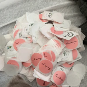 Ännu mer thank you klistermärken  - Vet inte hur många de är