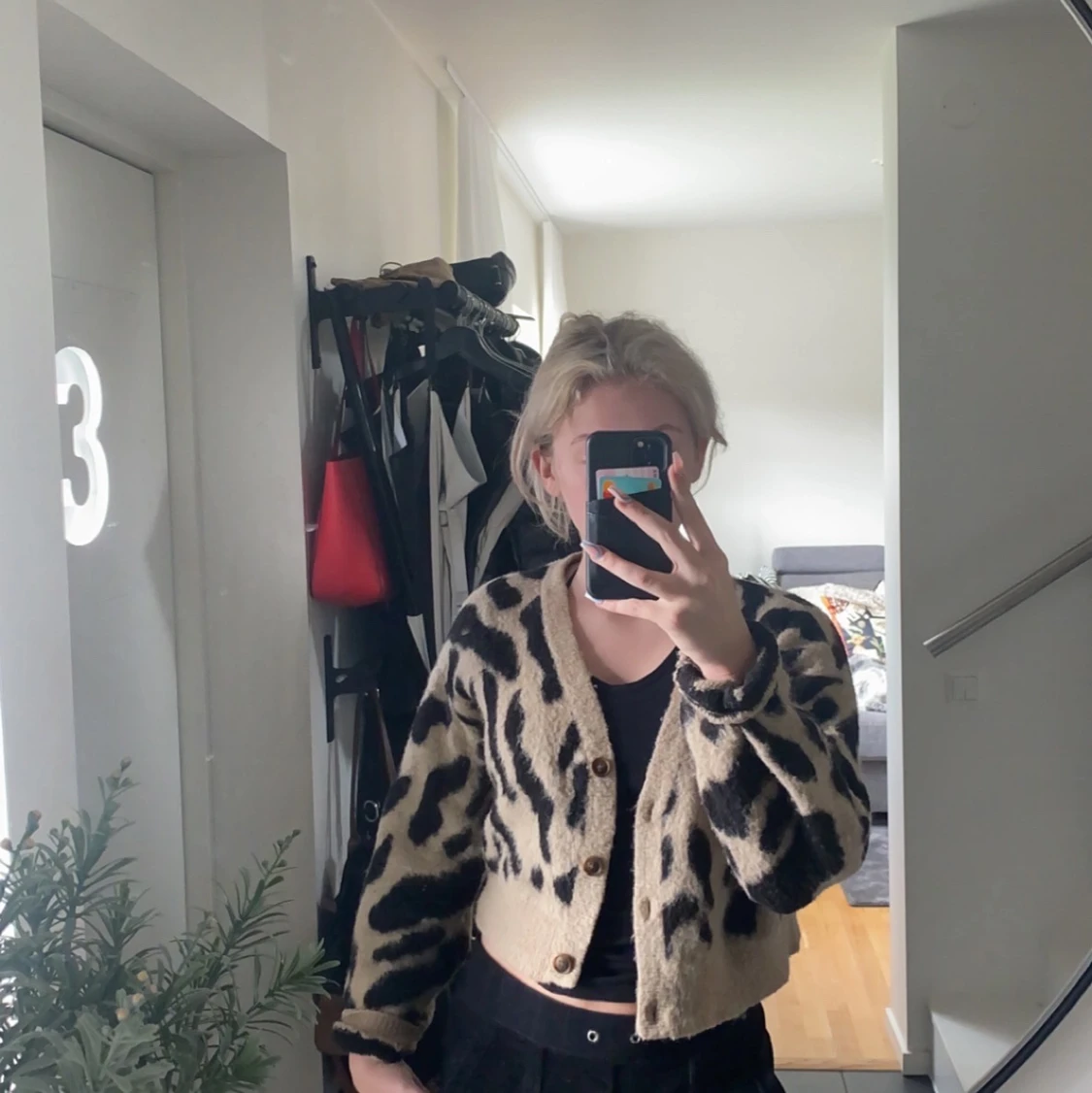 En varm tigermönstrad kofta från NAKD