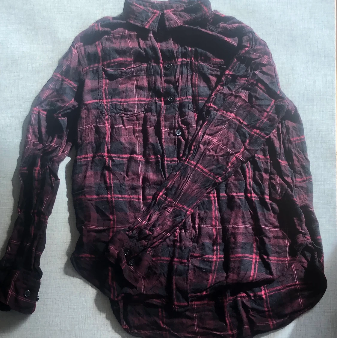 Randig skjorta HM storlek S - 90